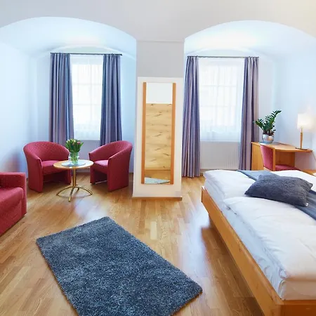 Rathauskeller Hotel 3*