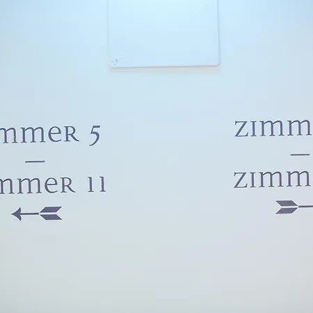 Rathauskeller מלון מלק