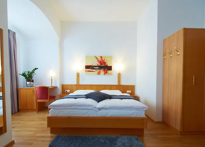 Rathauskeller Hotel 3*